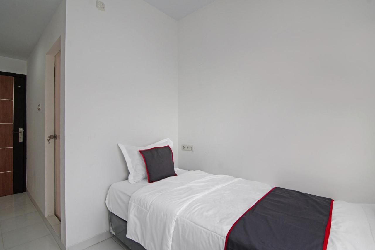 Hotel Oyo 92300 Koala House 2*