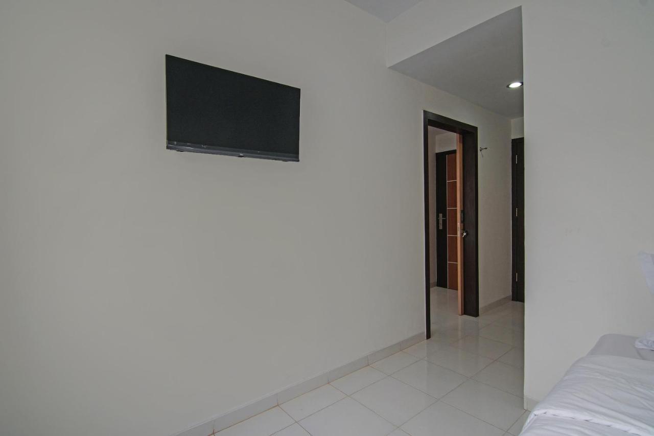 Oyo 92300 Koala House Hotel